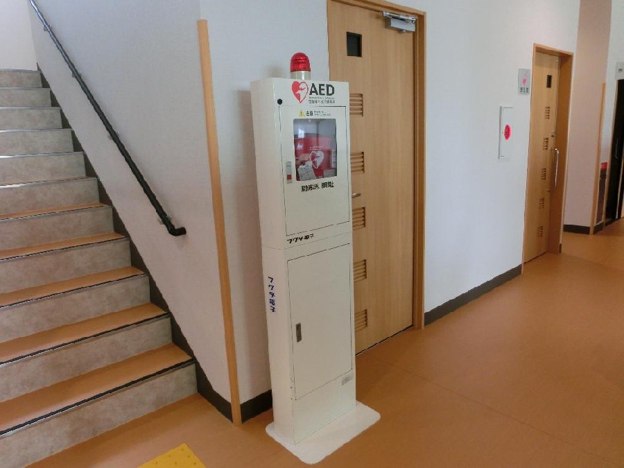 AED（自動体外式除細動器）